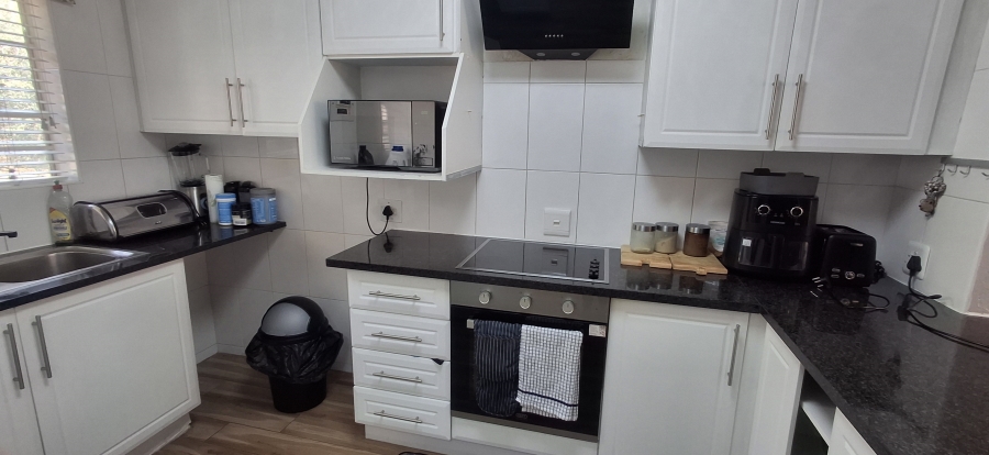 2 Bedroom Property for Sale in Northgate Gauteng