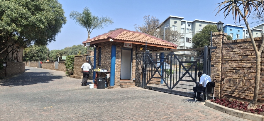 2 Bedroom Property for Sale in Northgate Gauteng