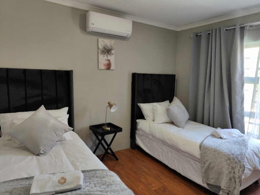 3 Bedroom Property for Sale in Three Rivers Proper Gauteng