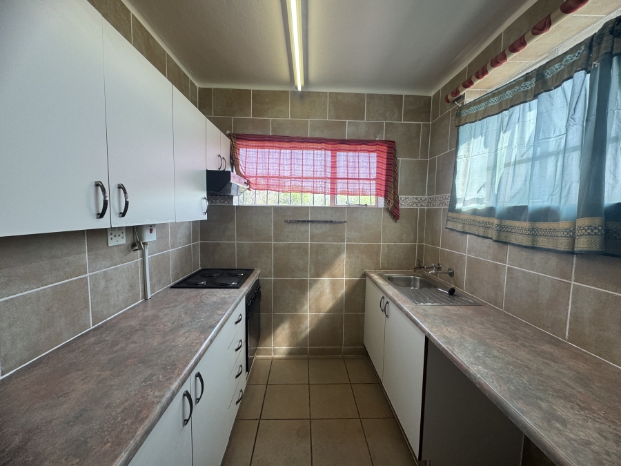 1 Bedroom Property for Sale in Parkhill Gardens Gauteng