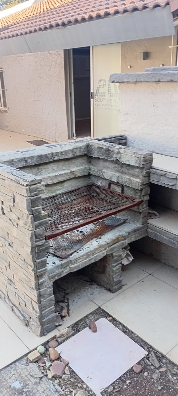 To Let 3 Bedroom Property for Rent in Sydenham Gauteng