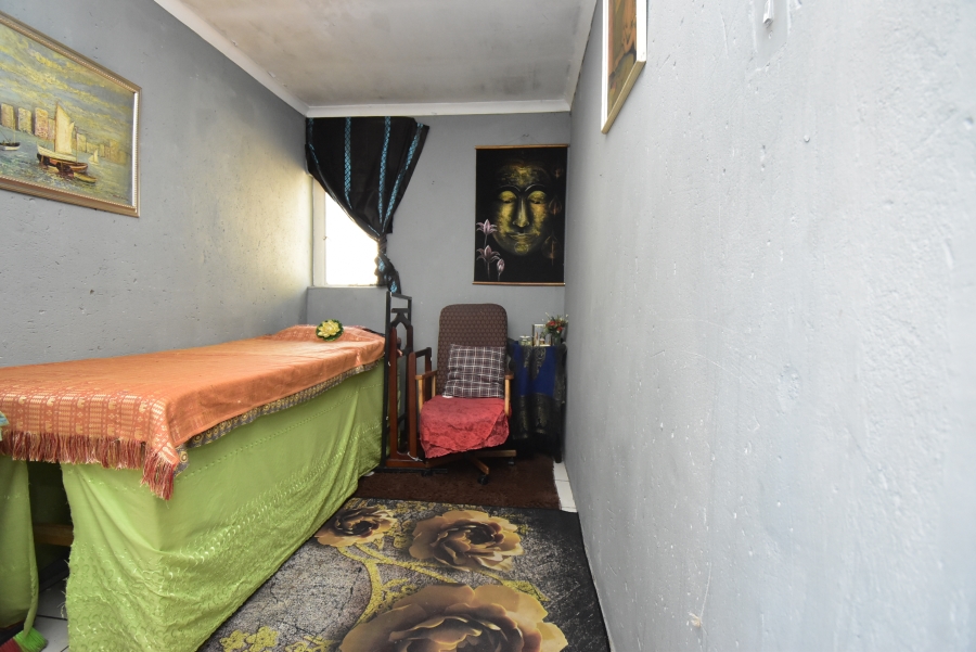 To Let 2 Bedroom Property for Rent in Northcliff Gauteng