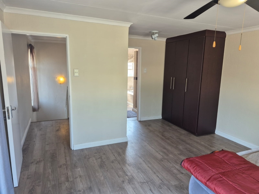 3 Bedroom Property for Sale in Illiondale Gauteng