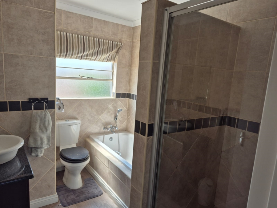 3 Bedroom Property for Sale in Illiondale Gauteng