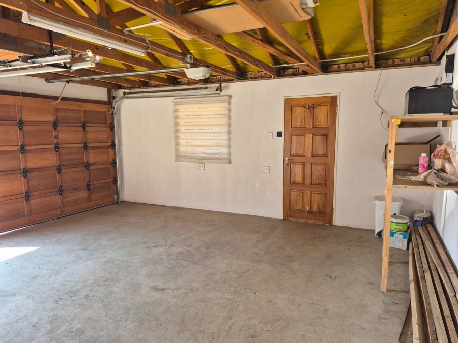 3 Bedroom Property for Sale in Illiondale Gauteng