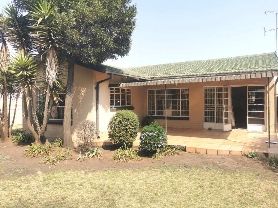 3 Bedroom Property for Sale in Comet Gauteng