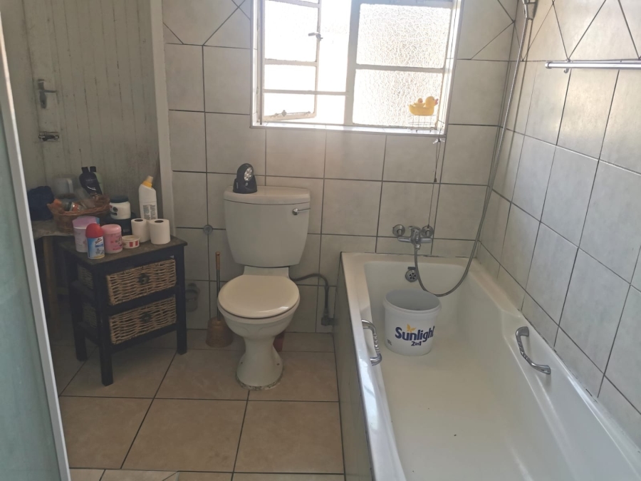 3 Bedroom Property for Sale in Comet Gauteng