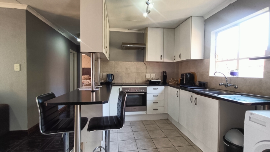 2 Bedroom Property for Sale in Liefde en Vrede Gauteng