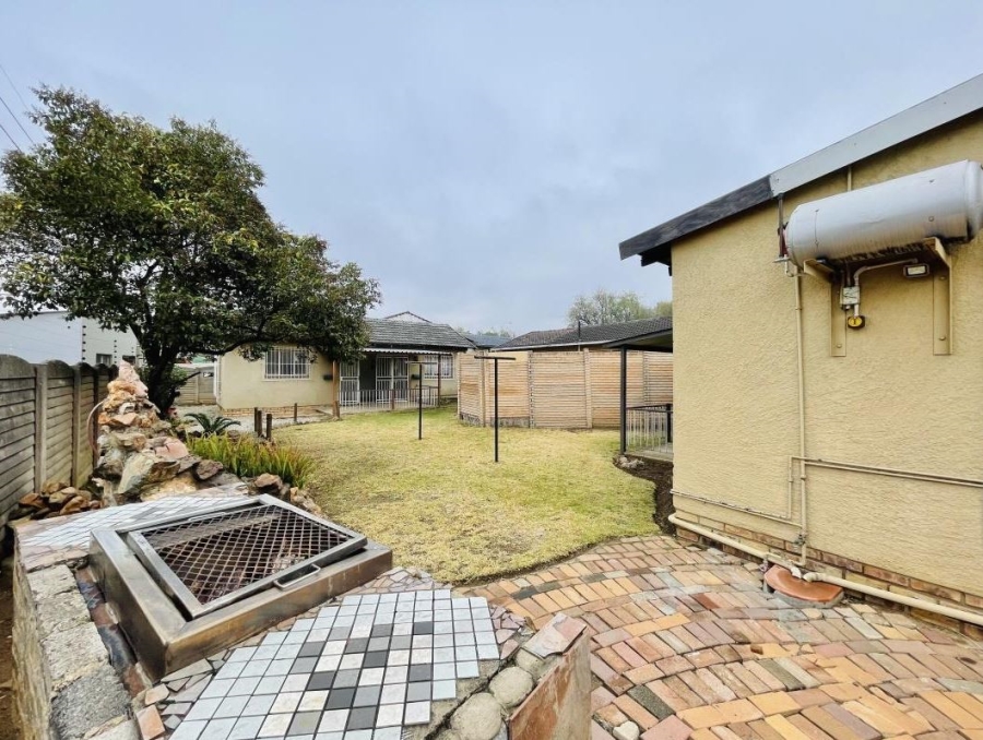 3 Bedroom Property for Sale in Albertsdal Gauteng