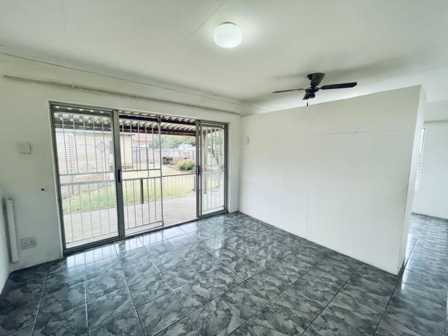 3 Bedroom Property for Sale in Albertsdal Gauteng