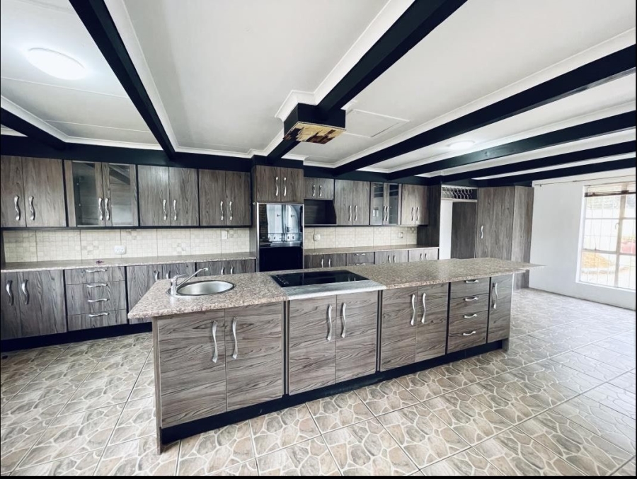 3 Bedroom Property for Sale in Albertsdal Gauteng