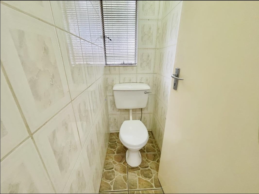 3 Bedroom Property for Sale in Albertsdal Gauteng