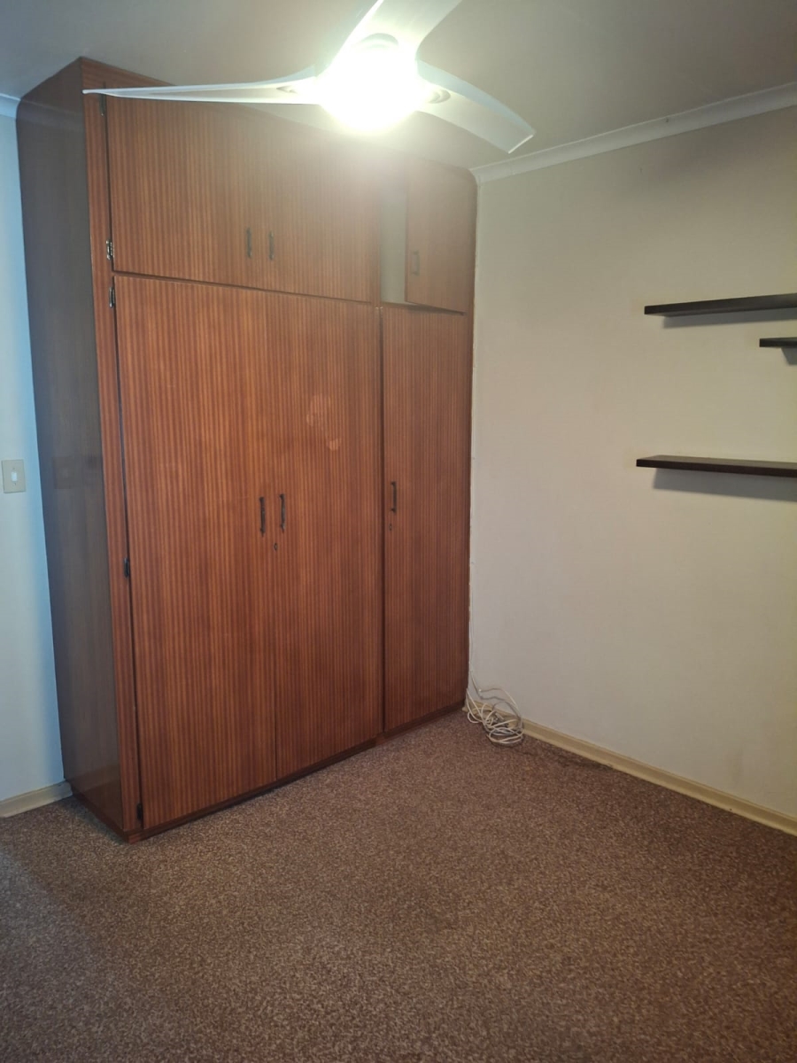 6 Bedroom Property for Sale in Tenacre A H Gauteng