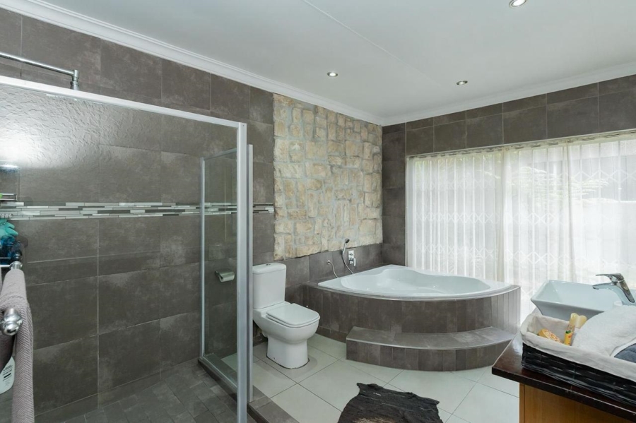 4 Bedroom Property for Sale in Edleen Gauteng