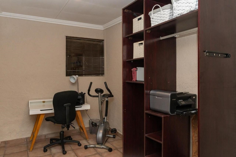 4 Bedroom Property for Sale in Edleen Gauteng