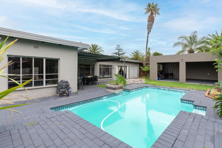 4 Bedroom Property for Sale in Edleen Gauteng