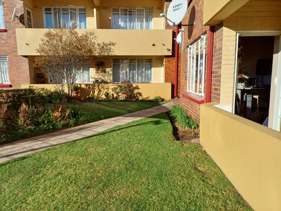 1 Bedroom Property for Sale in Lambton Gauteng