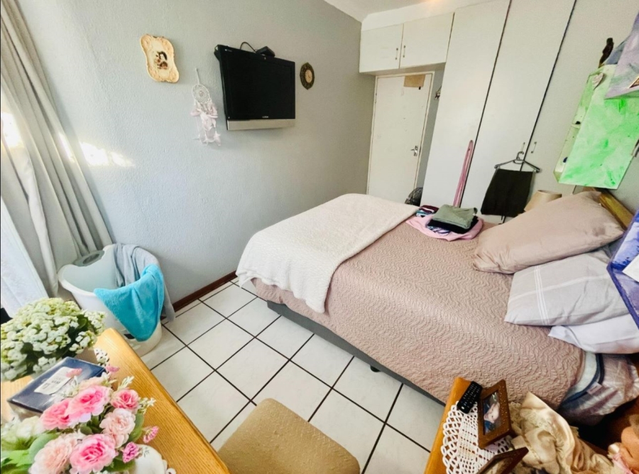 4 Bedroom Property for Sale in Suideroord Gauteng