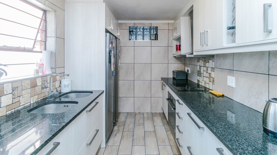 3 Bedroom Property for Sale in Craighall Park Gauteng