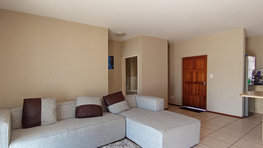 1 Bedroom Property for Sale in Willowbrook Gauteng