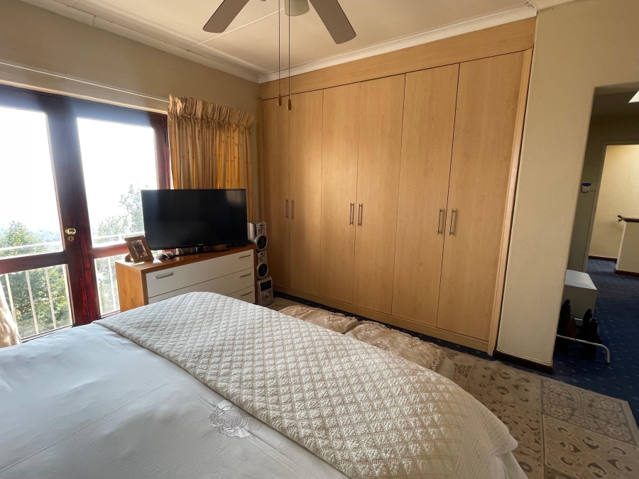 3 Bedroom Property for Sale in Wilro Park Gauteng