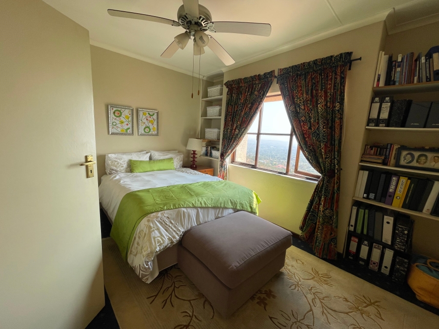 3 Bedroom Property for Sale in Wilro Park Gauteng