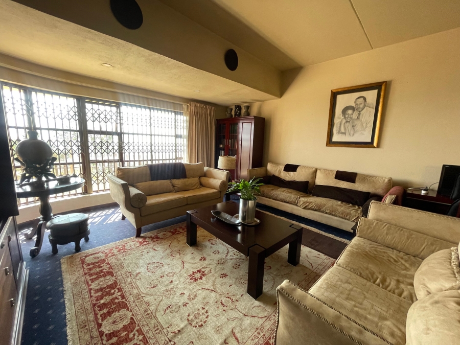 3 Bedroom Property for Sale in Wilro Park Gauteng