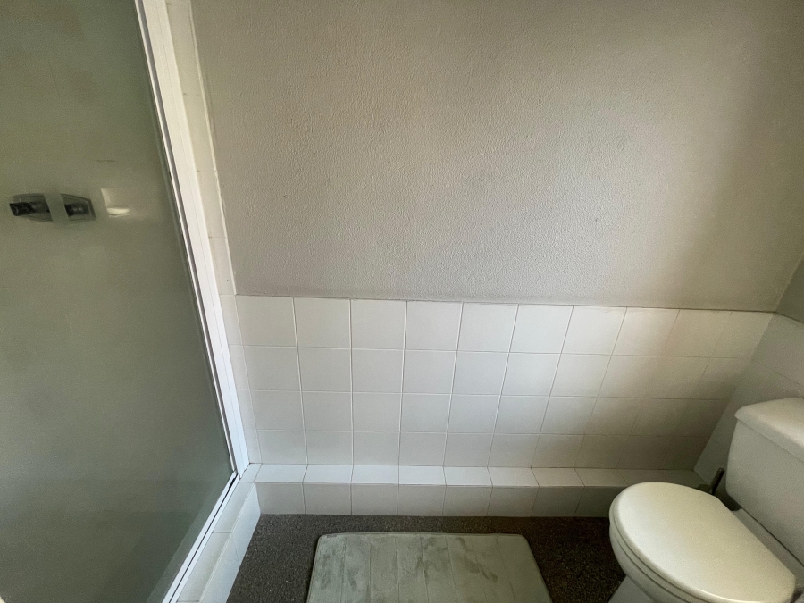 3 Bedroom Property for Sale in Wilro Park Gauteng