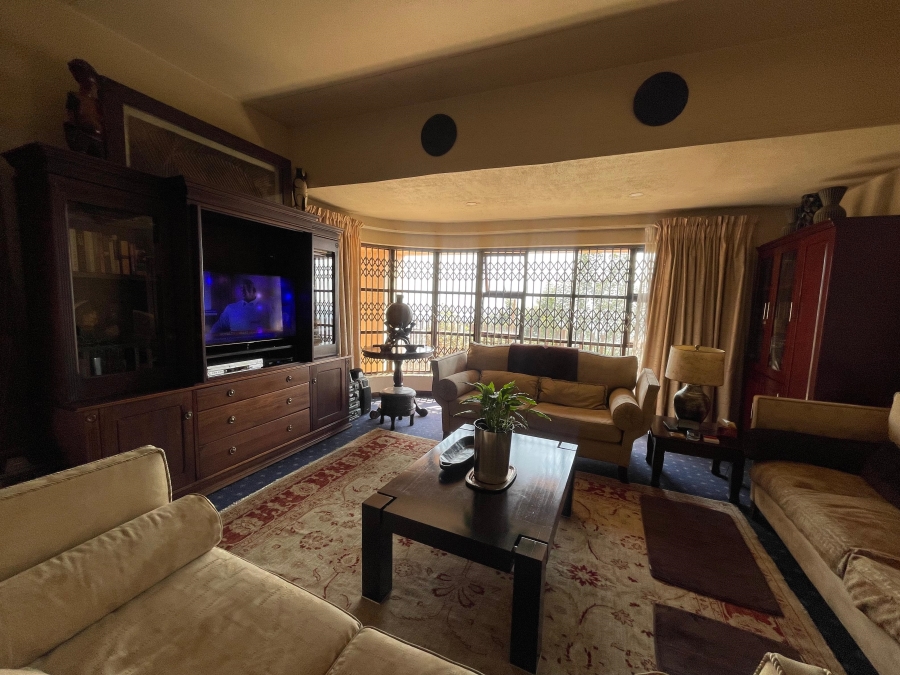 3 Bedroom Property for Sale in Wilro Park Gauteng