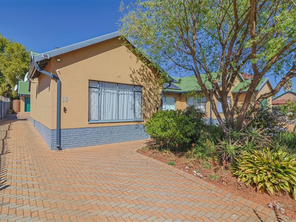 3 Bedroom Property for Sale in Rant En Dal Gauteng