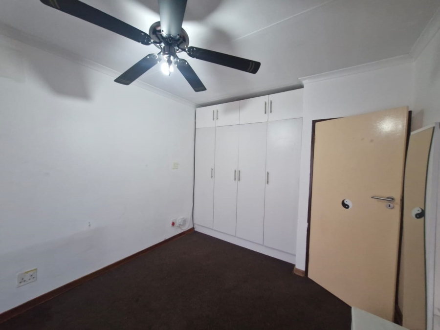 To Let 2 Bedroom Property for Rent in Esther Park Gauteng