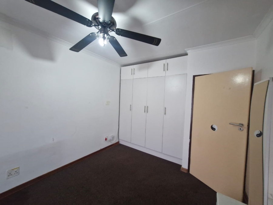 To Let 2 Bedroom Property for Rent in Esther Park Gauteng