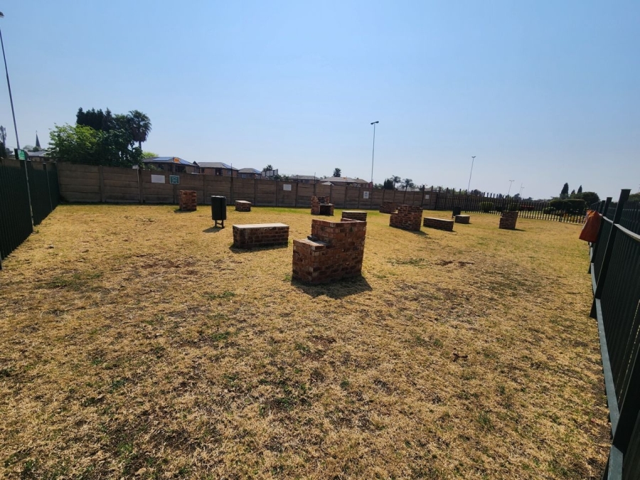 2 Bedroom Property for Sale in Ravenswood Gauteng