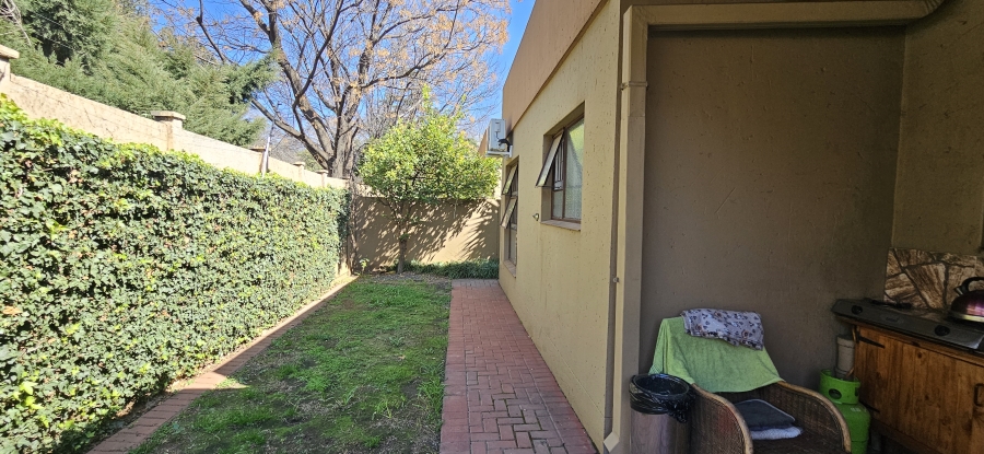 3 Bedroom Property for Sale in Three Rivers Proper Gauteng