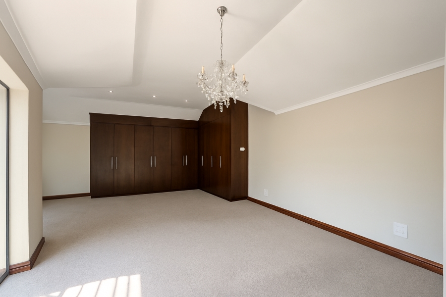 To Let 3 Bedroom Property for Rent in Lonehill Gauteng