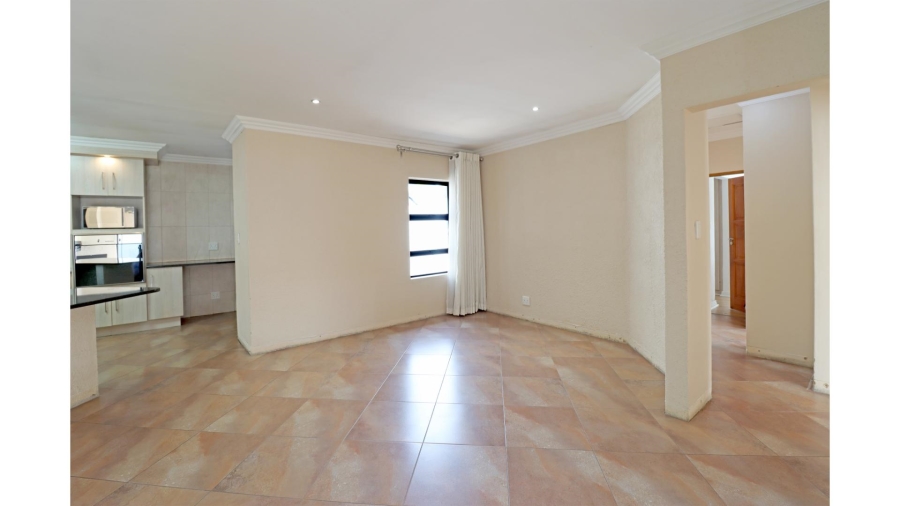 3 Bedroom Property for Sale in Thatchfield Hills Gauteng