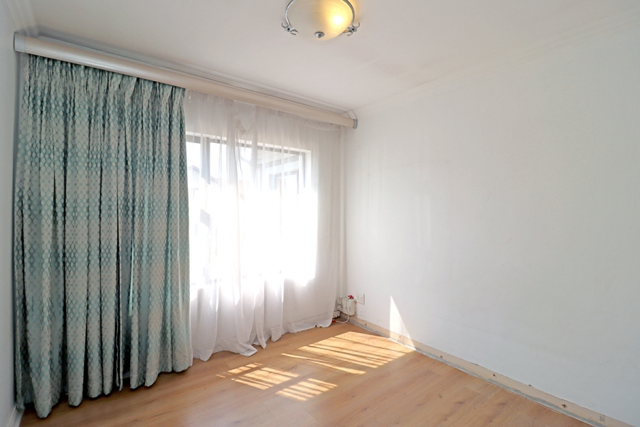 3 Bedroom Property for Sale in Thatchfield Hills Gauteng