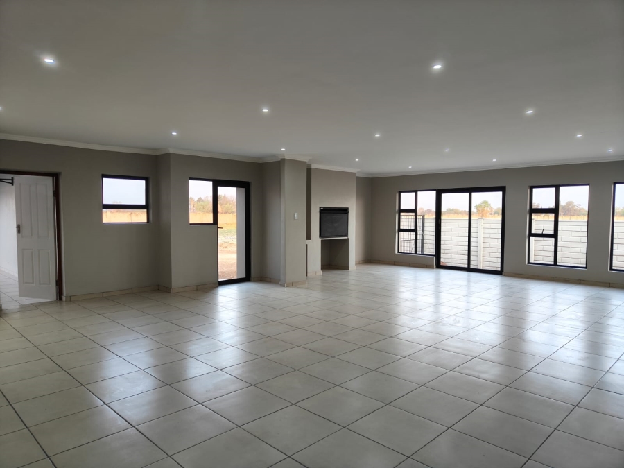 To Let 3 Bedroom Property for Rent in Arcon Park Gauteng