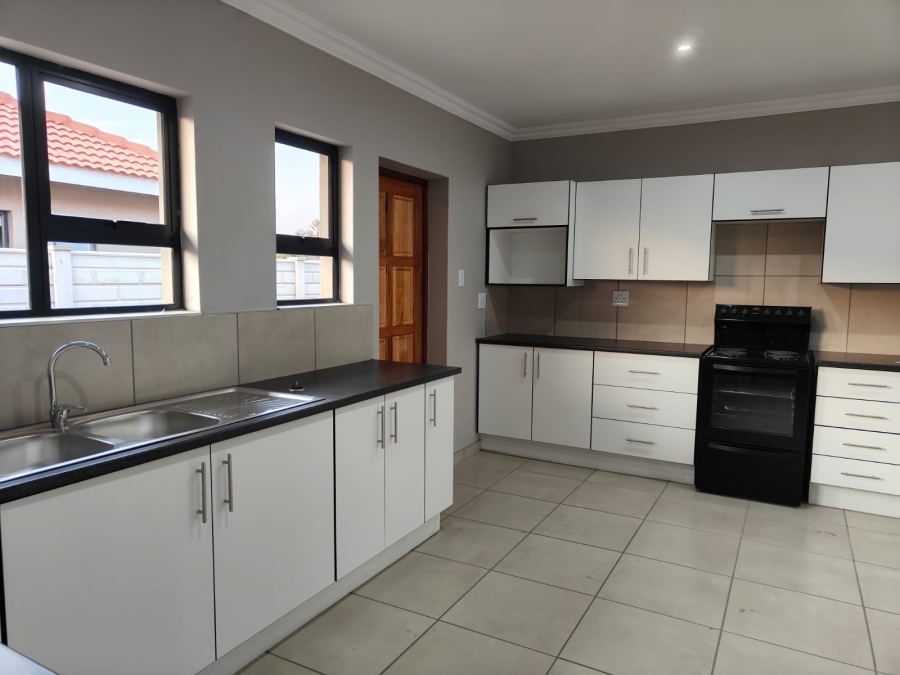 To Let 3 Bedroom Property for Rent in Arcon Park Gauteng