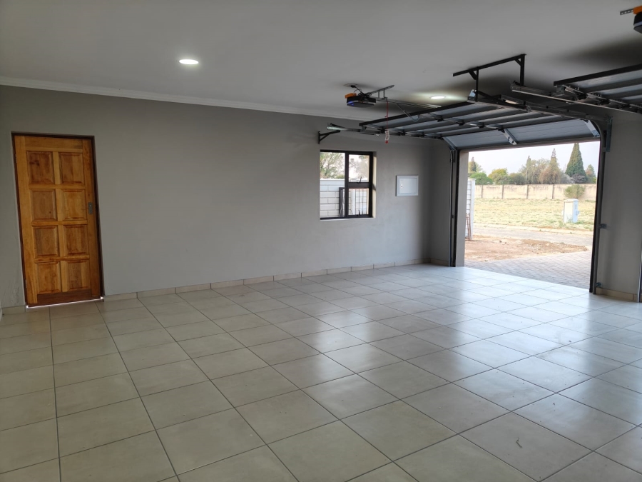 To Let 3 Bedroom Property for Rent in Arcon Park Gauteng
