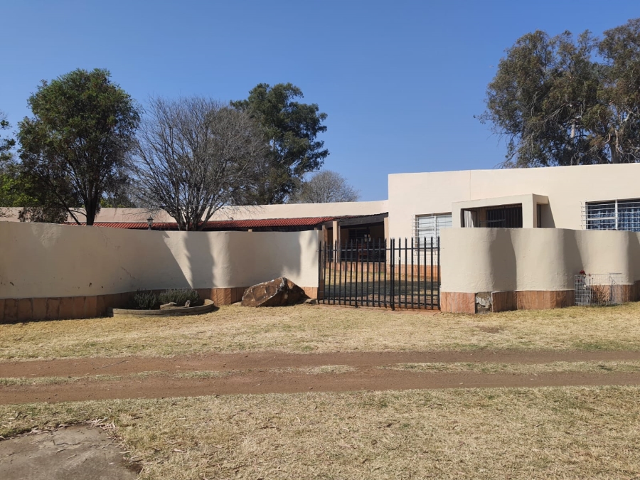 3 Bedroom Property for Sale in Dreamlands Gauteng