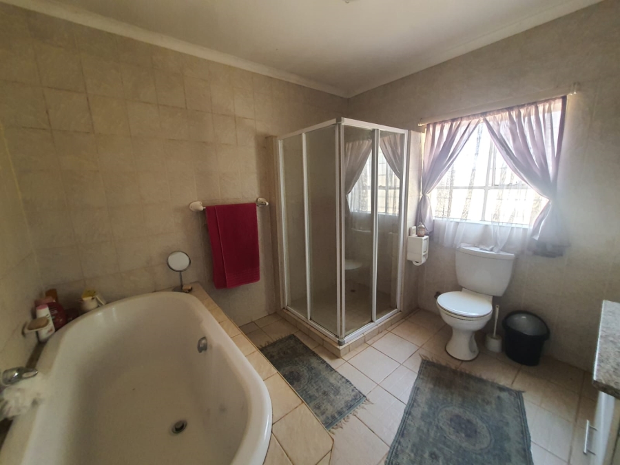 3 Bedroom Property for Sale in Dreamlands Gauteng