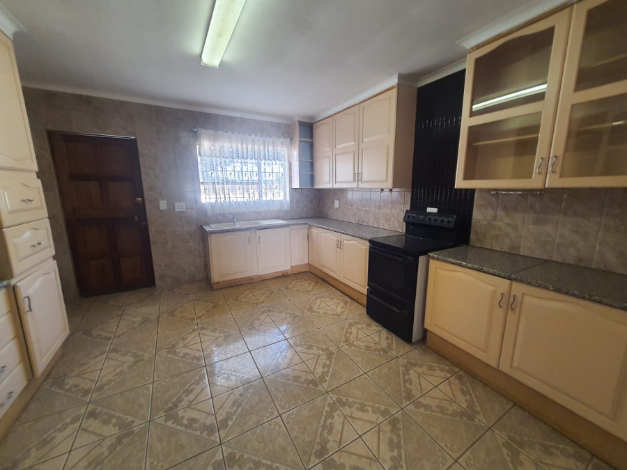 3 Bedroom Property for Sale in Dreamlands Gauteng