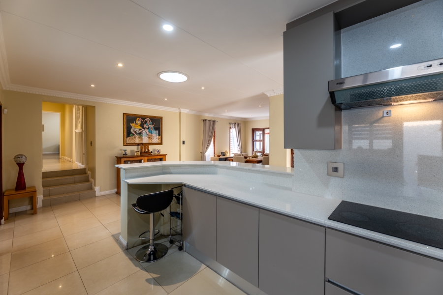 3 Bedroom Property for Sale in Lonehill Gauteng