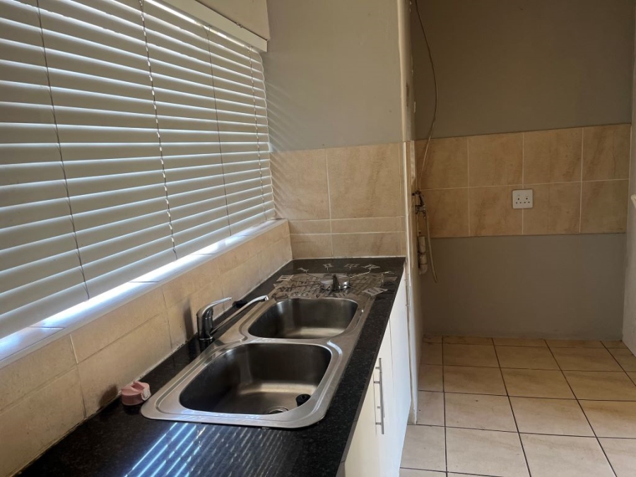 To Let 3 Bedroom Property for Rent in Mayberry Park Gauteng