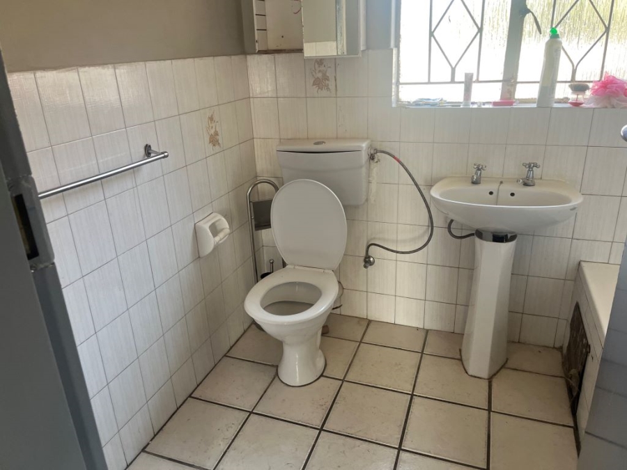 To Let 3 Bedroom Property for Rent in Mayberry Park Gauteng