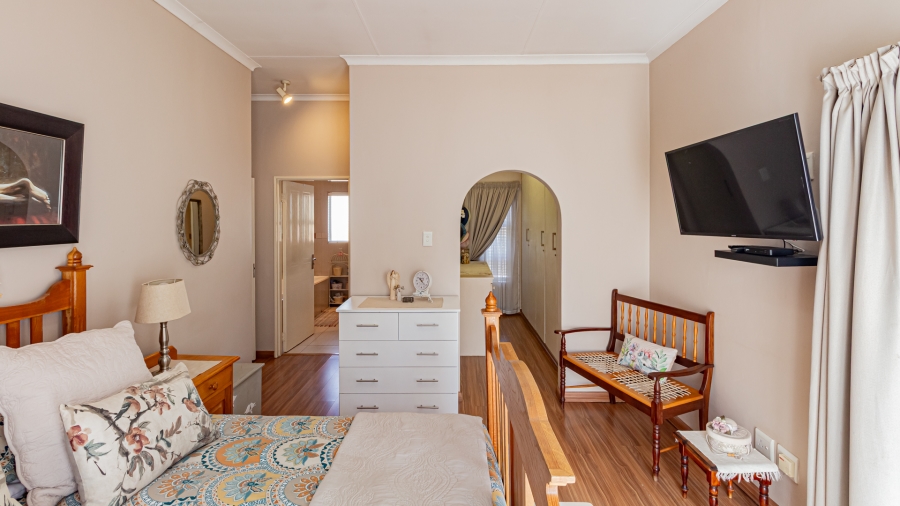 3 Bedroom Property for Sale in Woodhill Lavender Gauteng