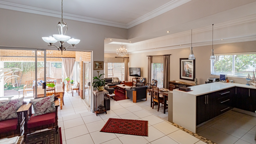 3 Bedroom Property for Sale in Woodhill Lavender Gauteng