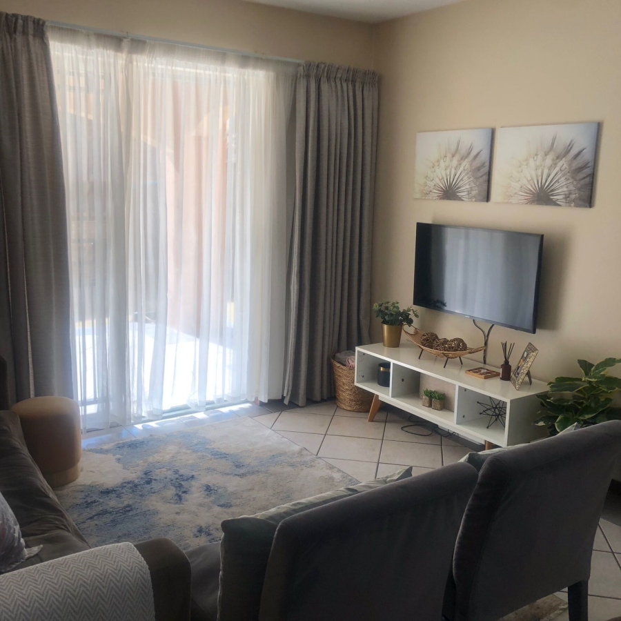 3 Bedroom Property for Sale in Noordwyk Gauteng