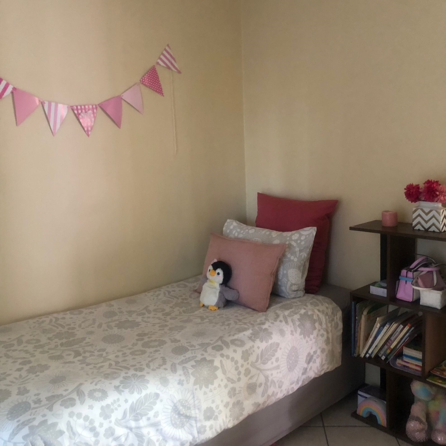 3 Bedroom Property for Sale in Noordwyk Gauteng